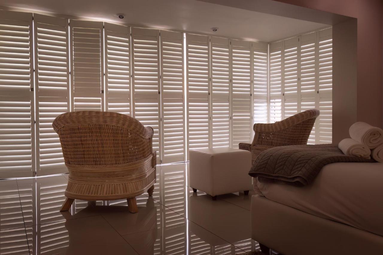 Beach Club Self Catering Apartments Mossel Bay Extérieur photo