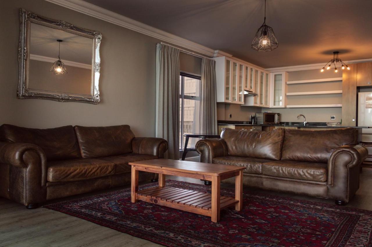 Beach Club Self Catering Apartments Mossel Bay Extérieur photo